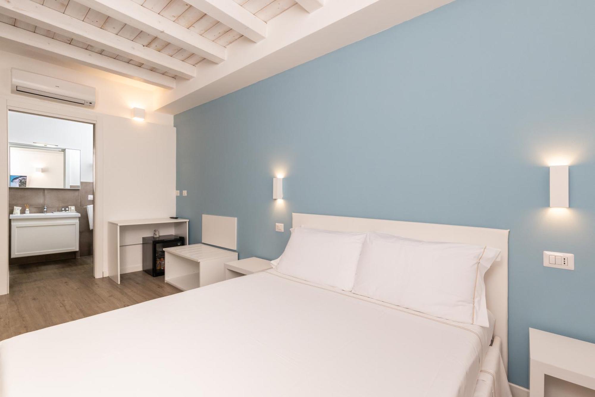 Aras Hotel Boutique Villasimius Esterno foto
